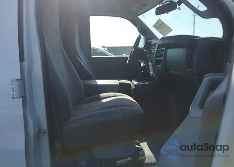 2021 Chevrolet Express Cargo Rwd 2500 Regular Wheelbase Wt z USA, uszkodzony, nr VIN 1GCWGAF71M1155270